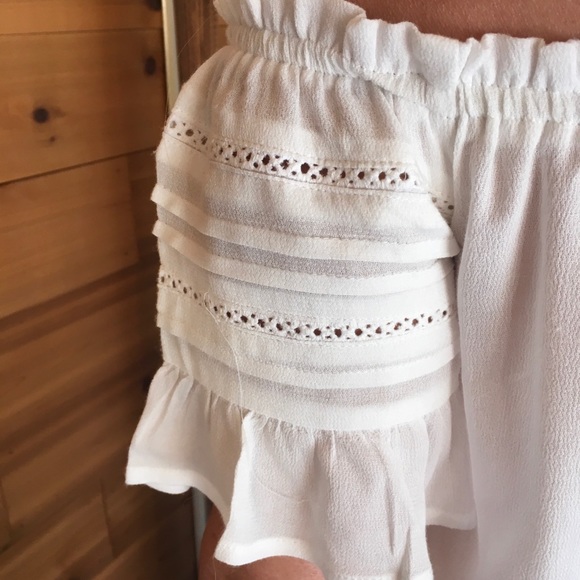 ‼️SOLD‼️PEASANT TOP - Picture 6 of 8